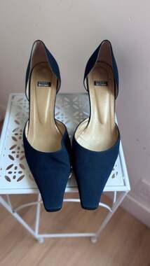 Stuart Weitzman Navy Blue Satin D'Orsay Pointed Toe Kitten Heels